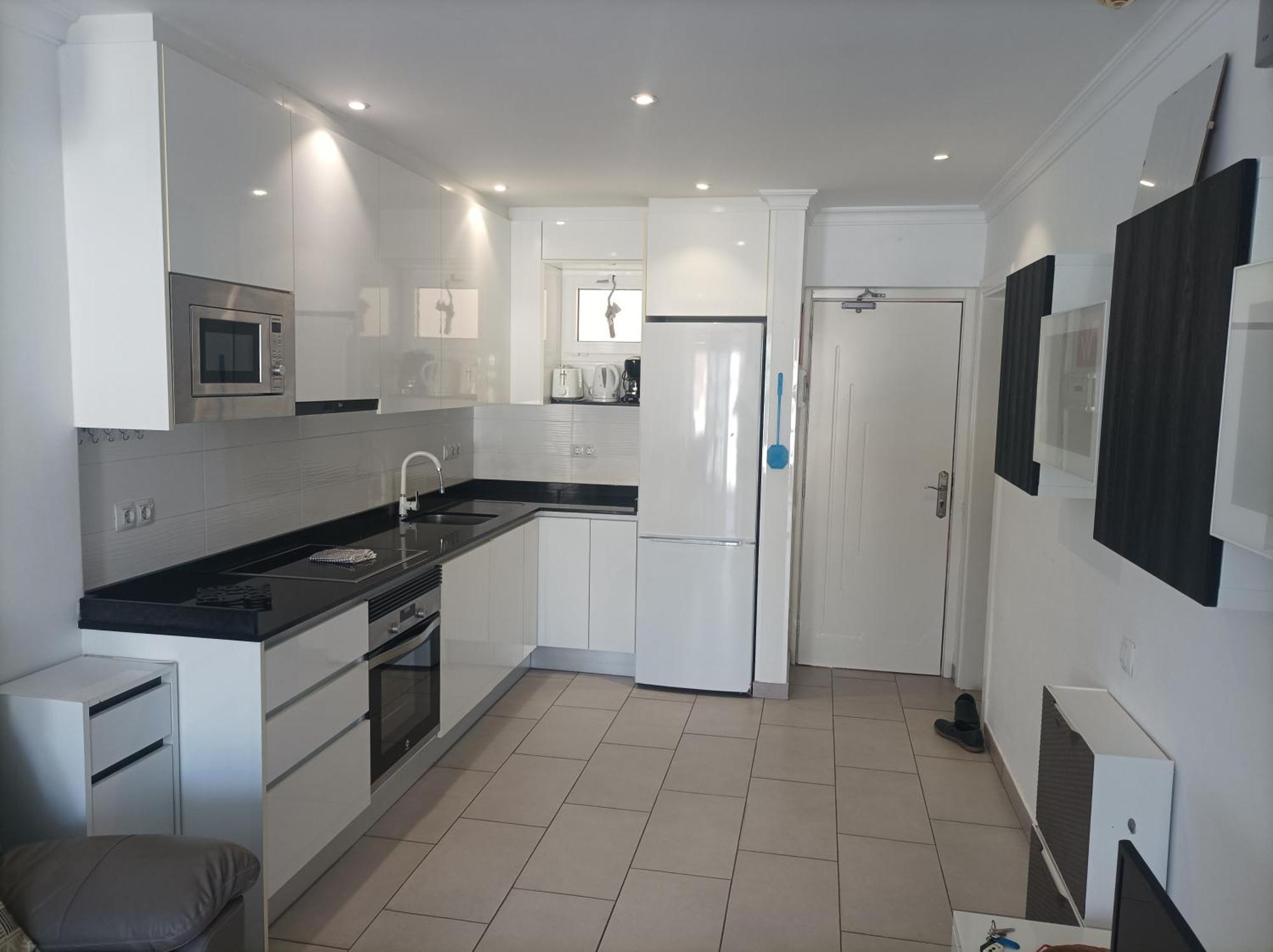 Solaris - Refurbished, Top Floor, Sea Views Puerto Rico  Exterior foto
